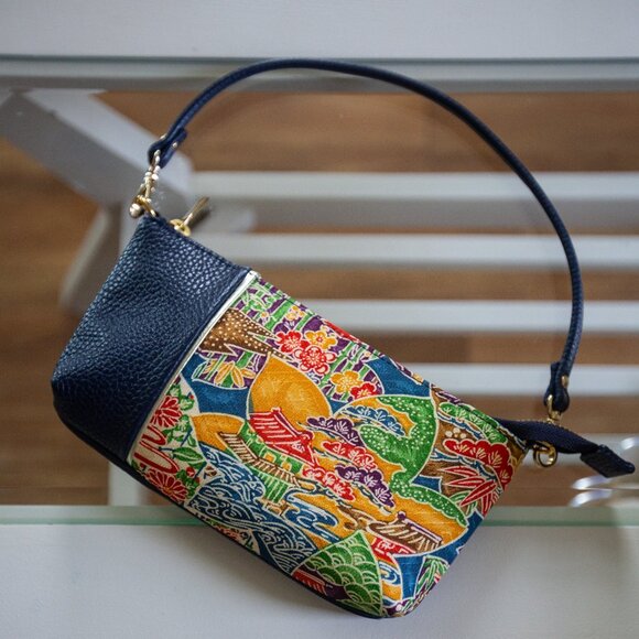 Colorful Handcrafted Japanese Custom Leather Purse - Picture 1 of 11